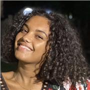 Bilingue de part ma famille 
Je serais ravie de donner des cours de remise à niveau en anglais (niveau A1, A2, B1)
Sur Lille et ses alentours